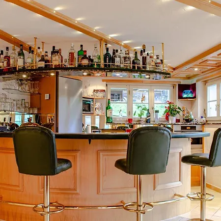 Am Renn Chalet 8br - What'app - 0034-635-520-036 - For Reservations!! Villa